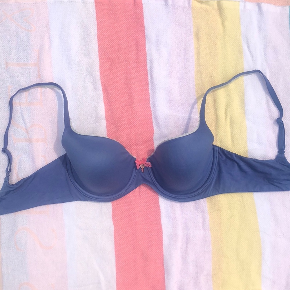 Body by Victoria’s Secret 34C Demi Bra